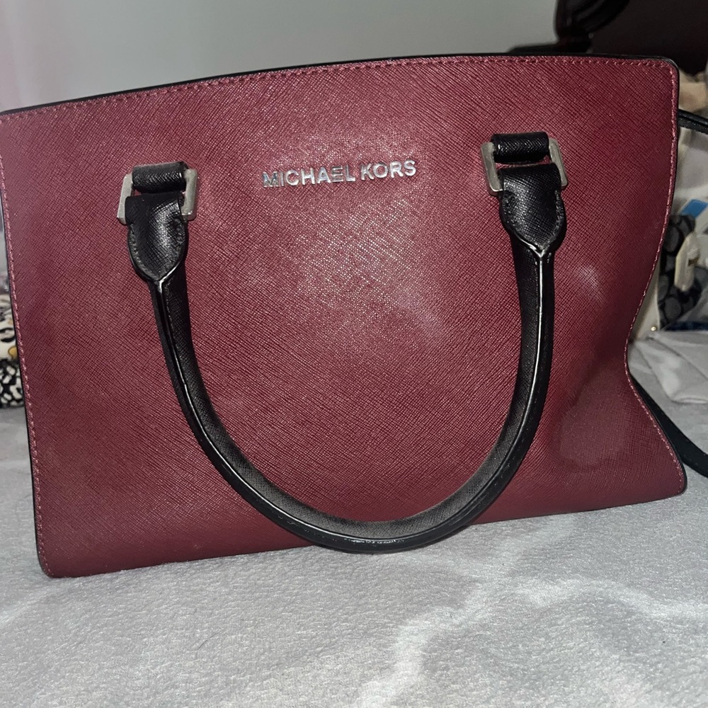Michael Kors cross body/ hand bag